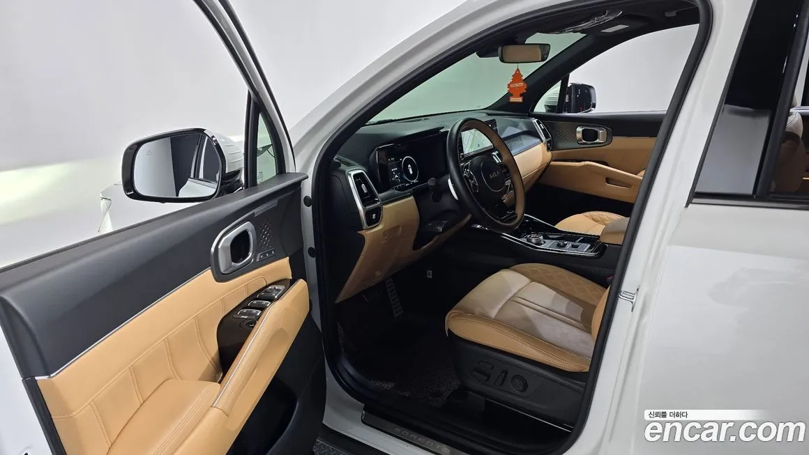 Kia Sorento — фото 8