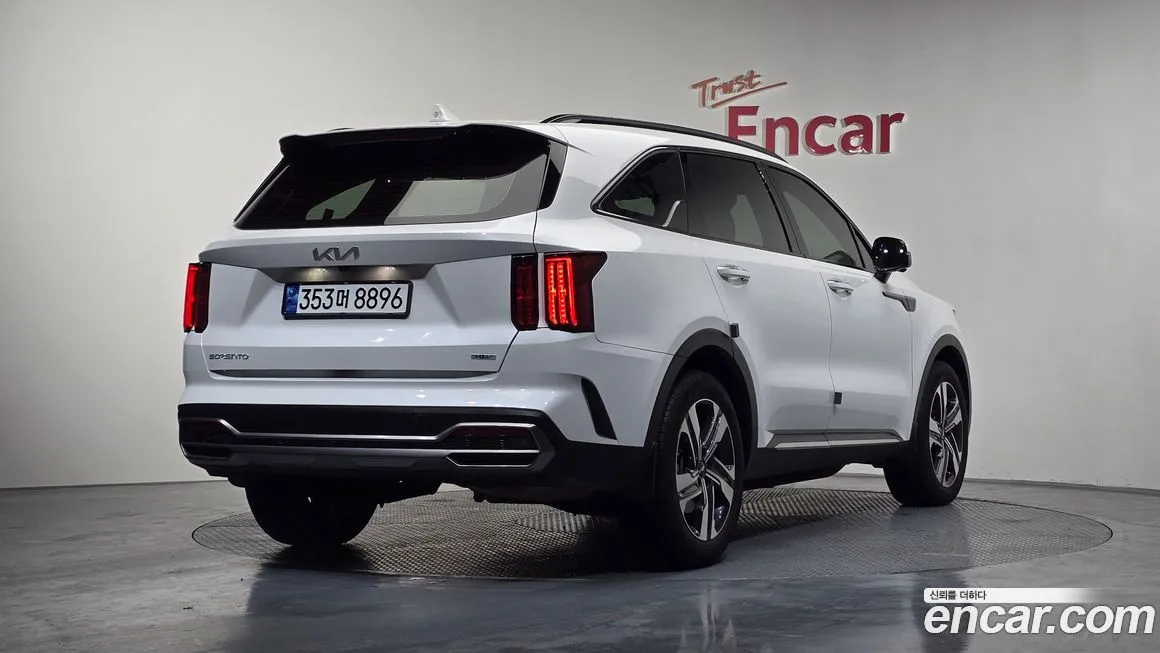 Kia Sorento — фото 3