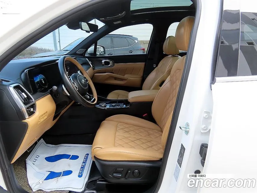 Kia Sorento — фото 5
