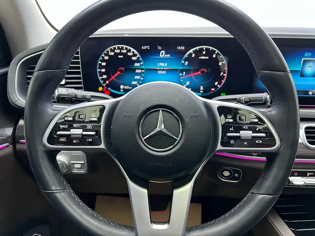 Mercedes-Benz GLE — фото 7