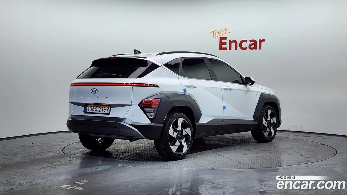 Hyundai Kona — фото 2