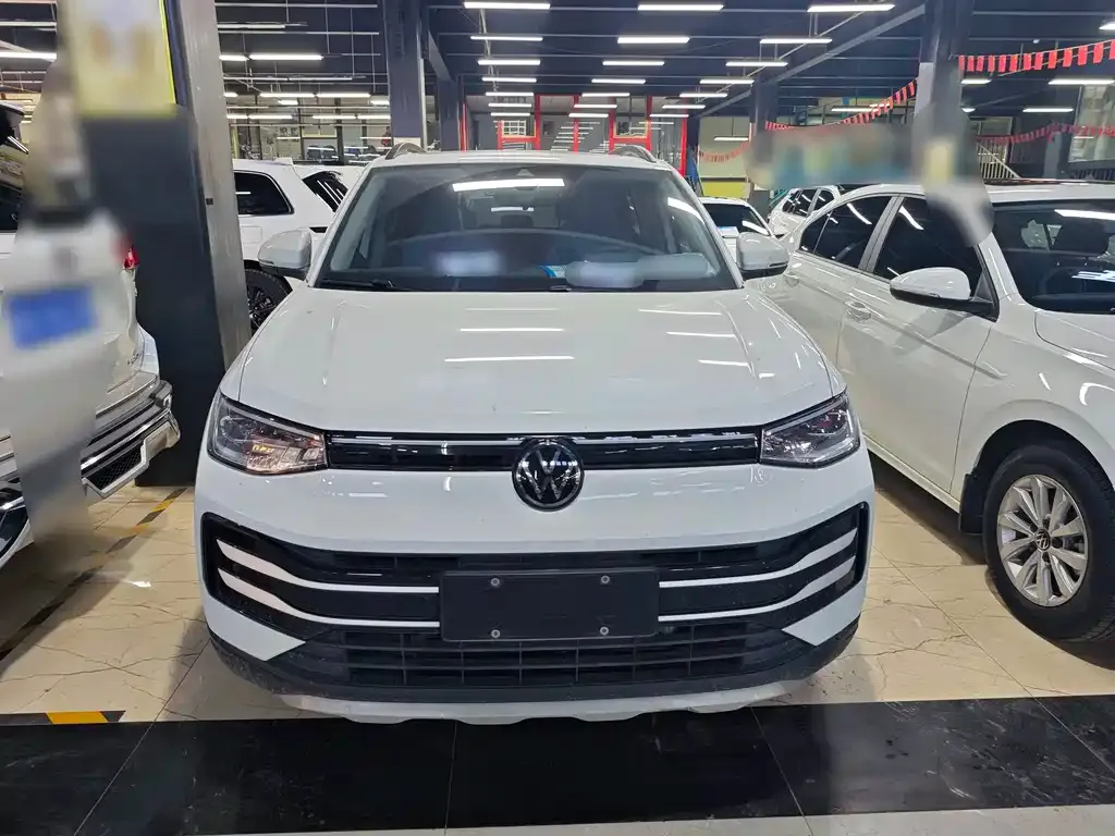 Volkswagen Tharu — фото 10