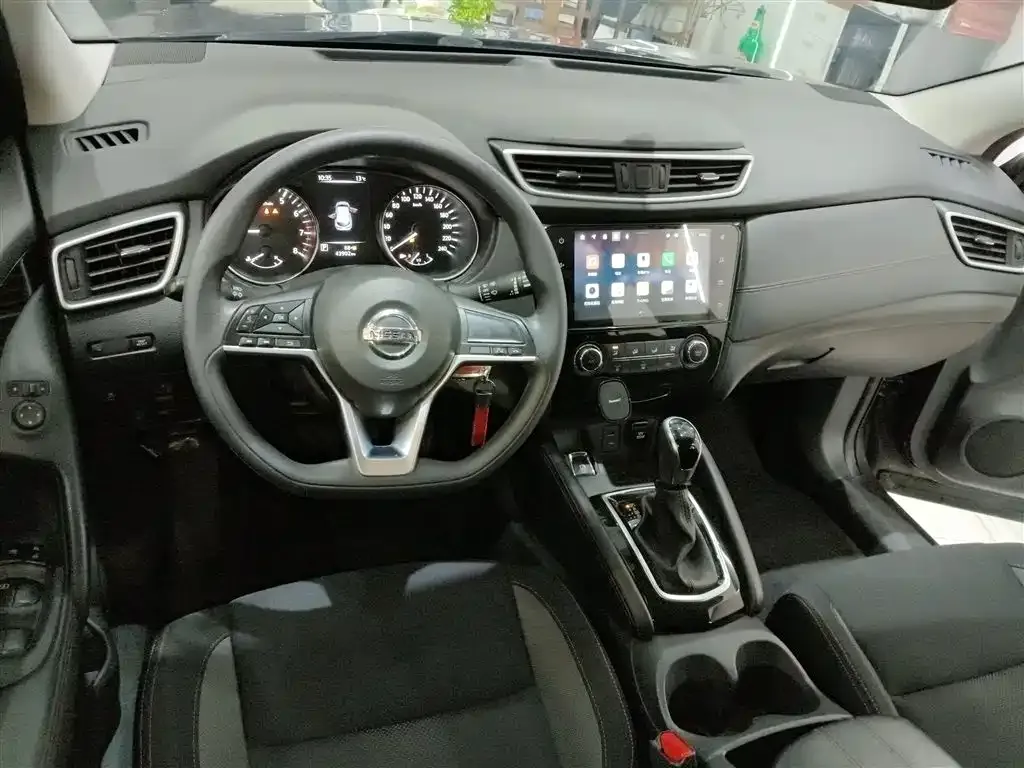 Nissan Qashqai — фото 4