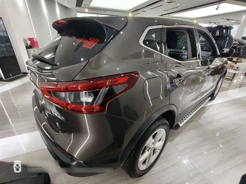 Nissan Qashqai — фото 3
