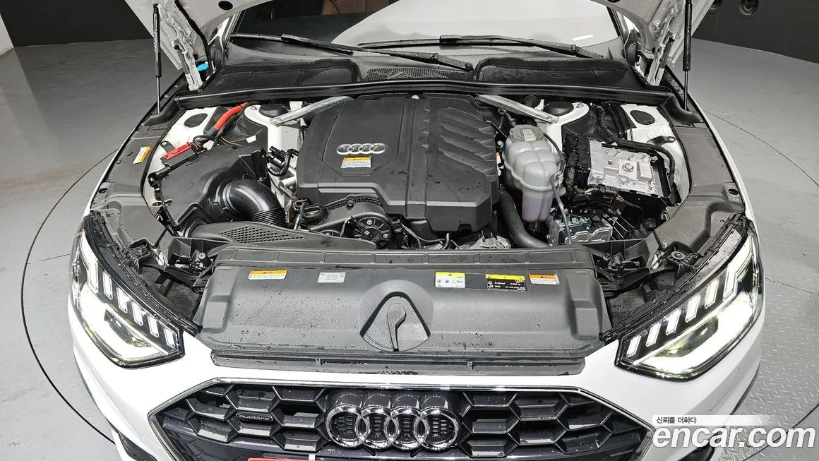 Audi A4 — фото 10