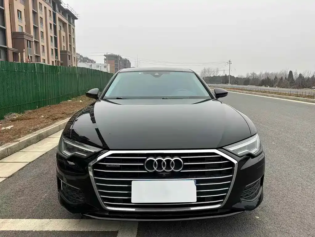 Audi A6L — фото 7