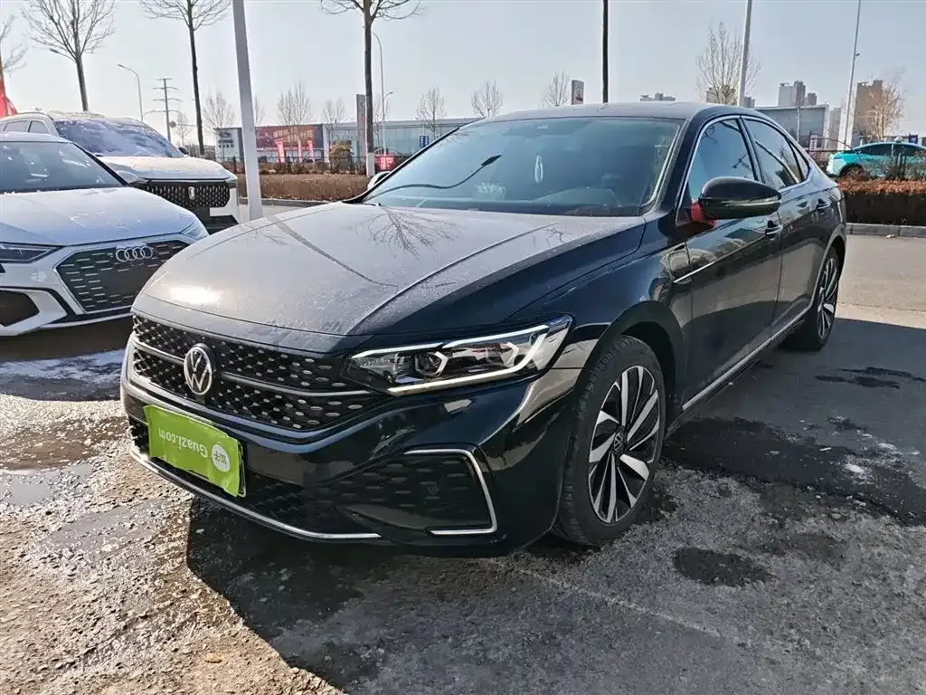 Volkswagen Passat — фото 2