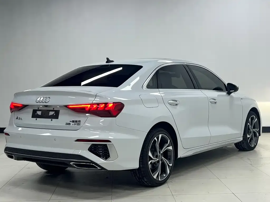 Audi A3 — фото 5
