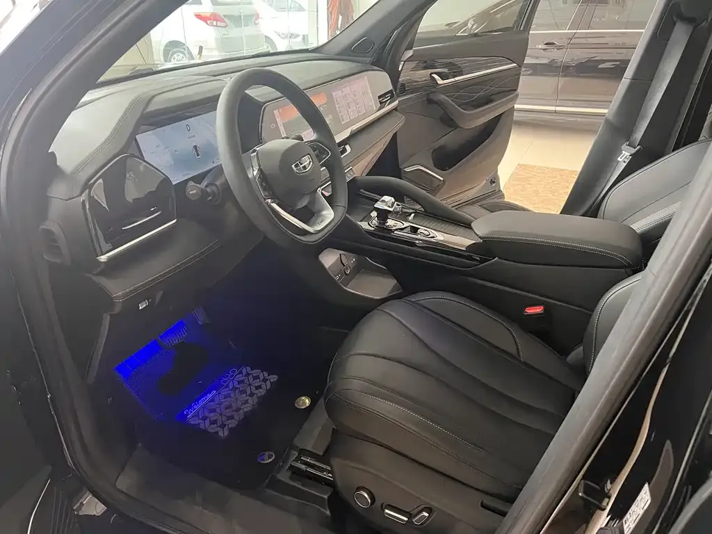 Geely Xingyue L — фото 3