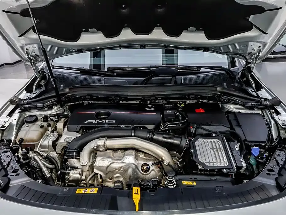 Mercedes-Benz GLA AMG — фото 10