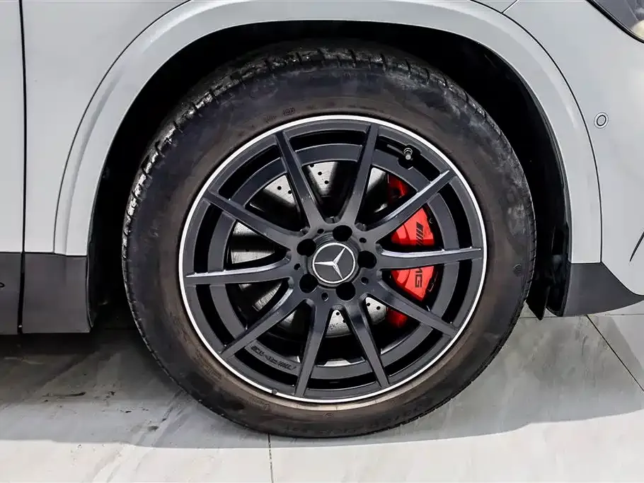 Mercedes-Benz GLA AMG — фото 7