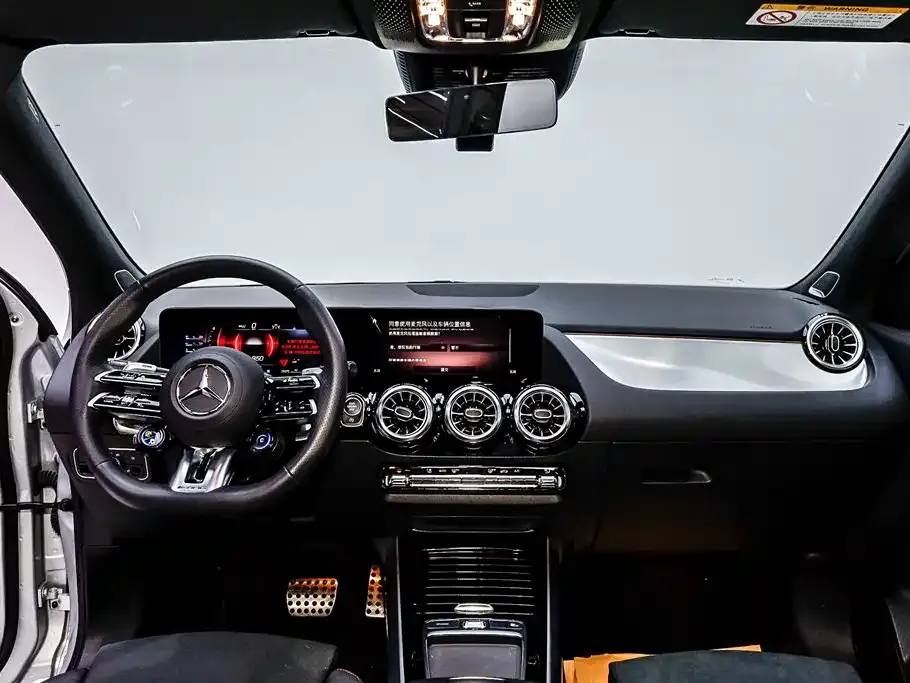 Mercedes-Benz GLA AMG — фото 6