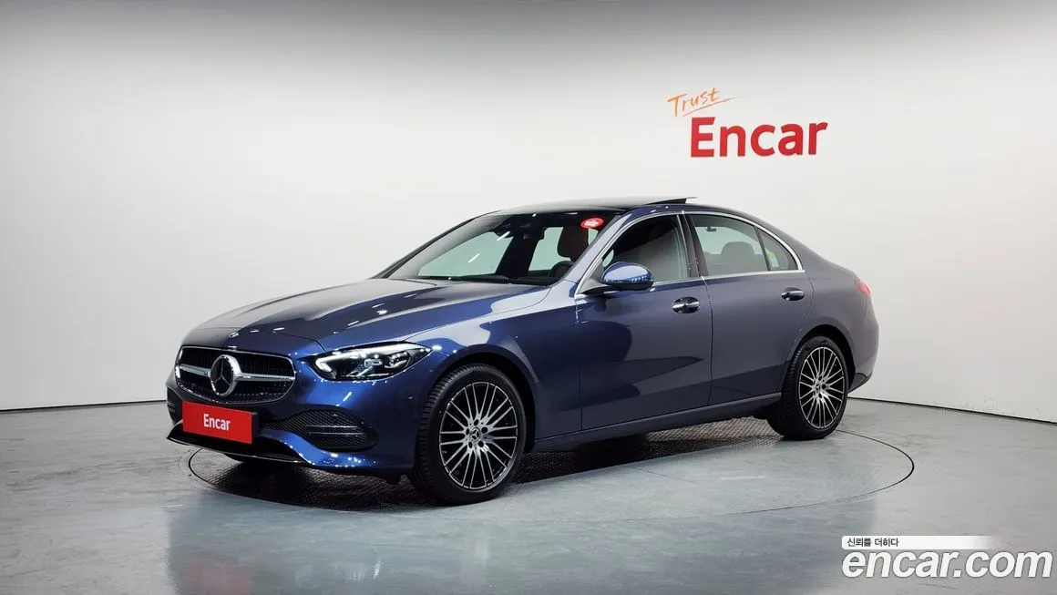 Mercedes-Benz C-Class — фото 1