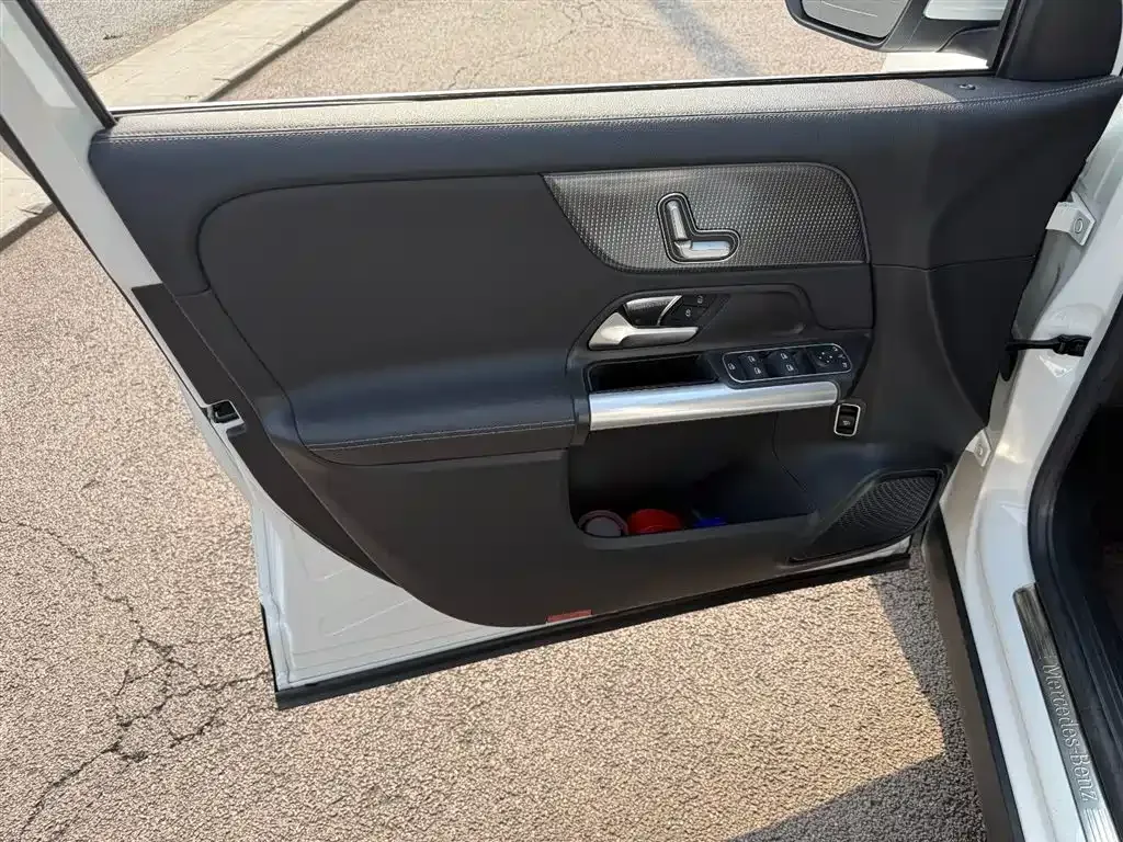 Mercedes-Benz GLA — фото 10