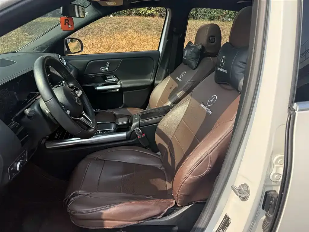 Mercedes-Benz GLA — фото 8