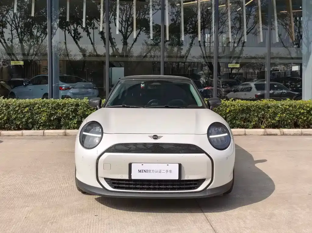MINI Cooper EV — фото 10