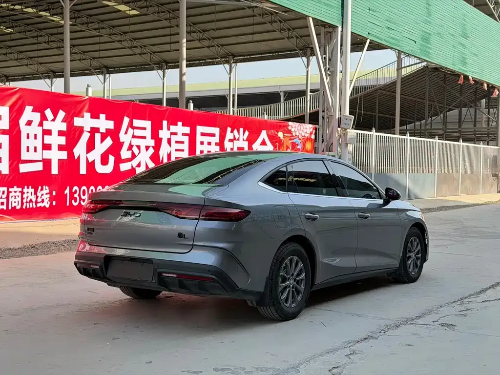 BYD Qin L — фото 4