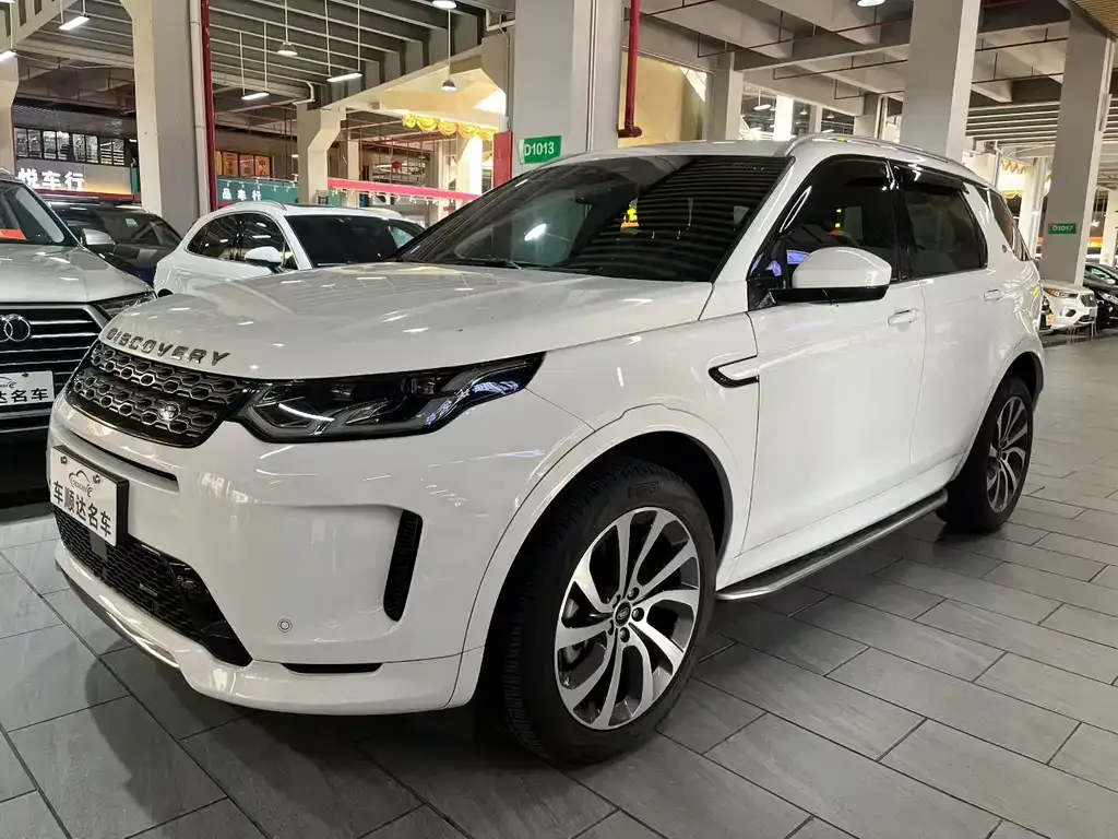 Land Rover Discovery Sport — фото 1