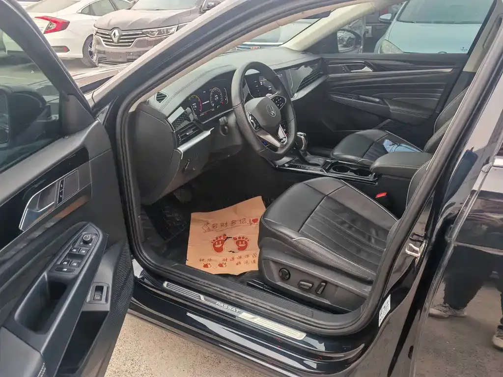 Volkswagen Passat — фото 6