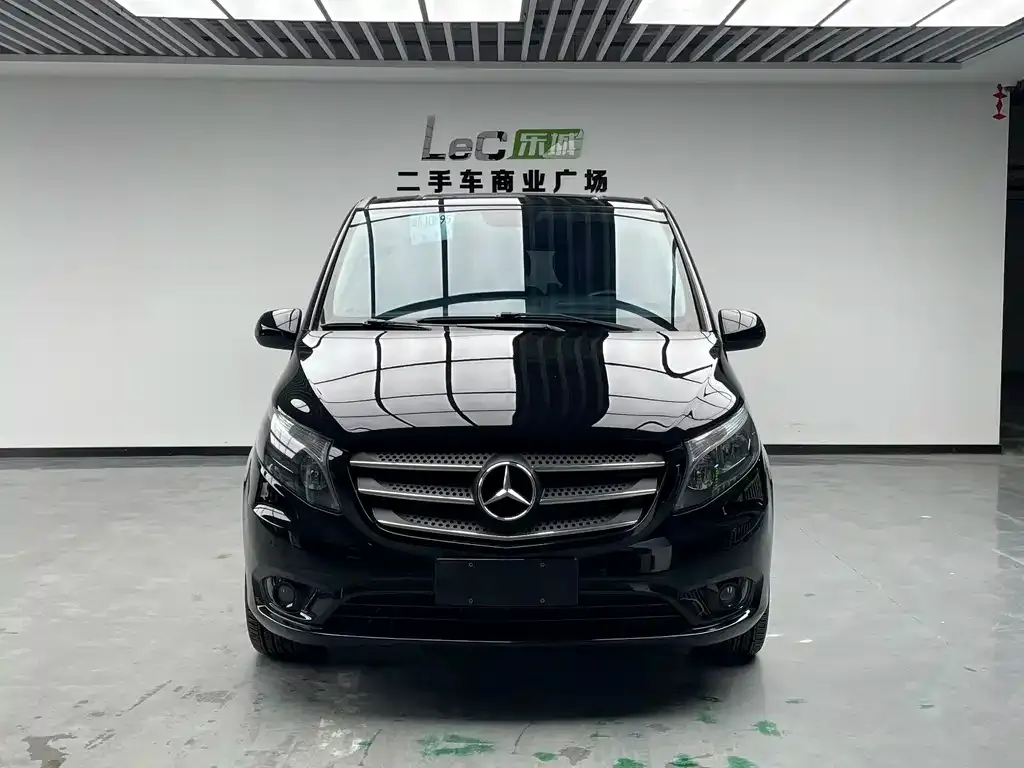 Mercedes-Benz Vito — фото 7