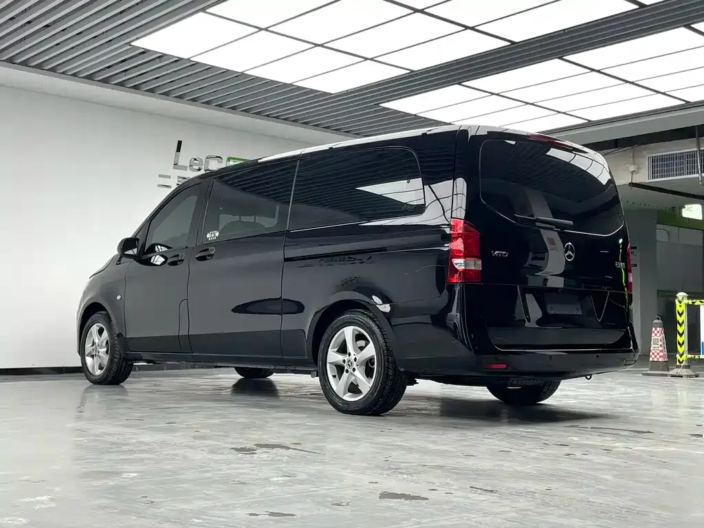 Mercedes-Benz Vito — фото 5