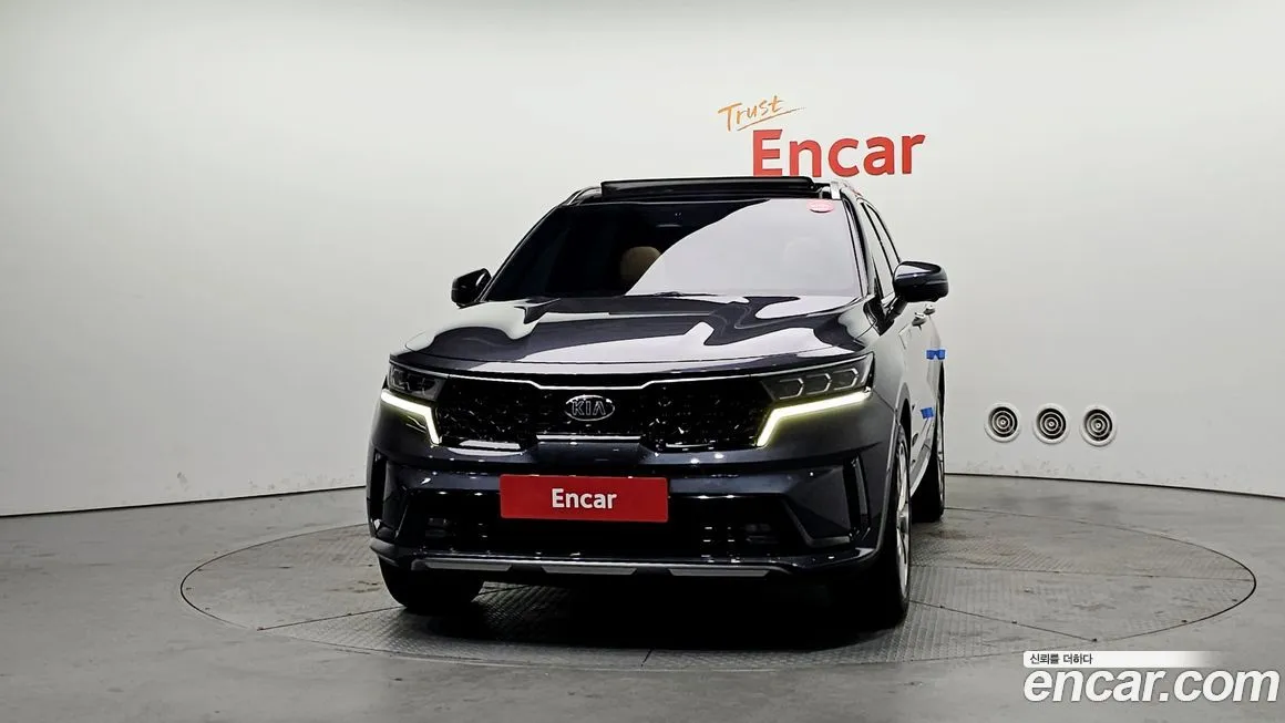 Kia Sorento — фото 4