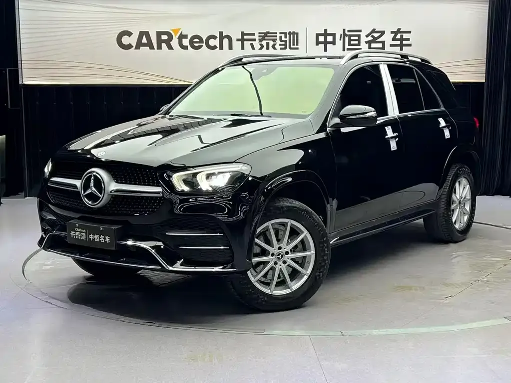 Mercedes-Benz GLE — фото 1