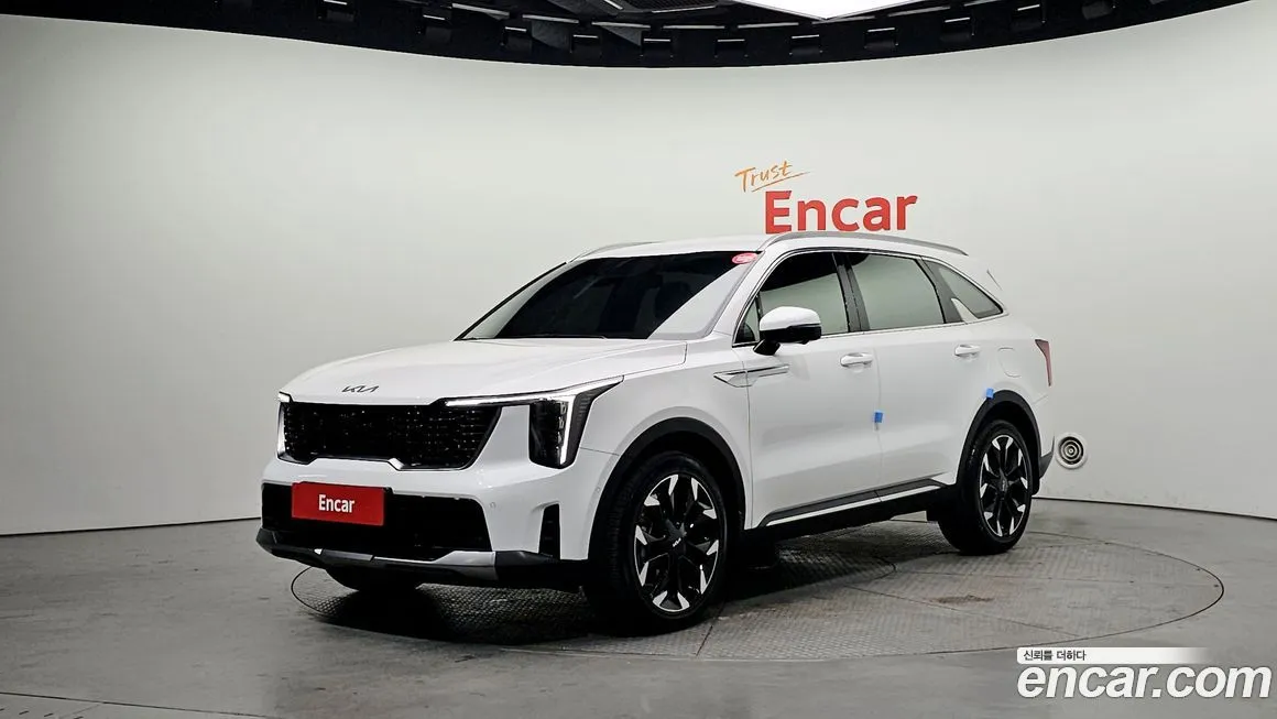 Kia Sorento — фото 1