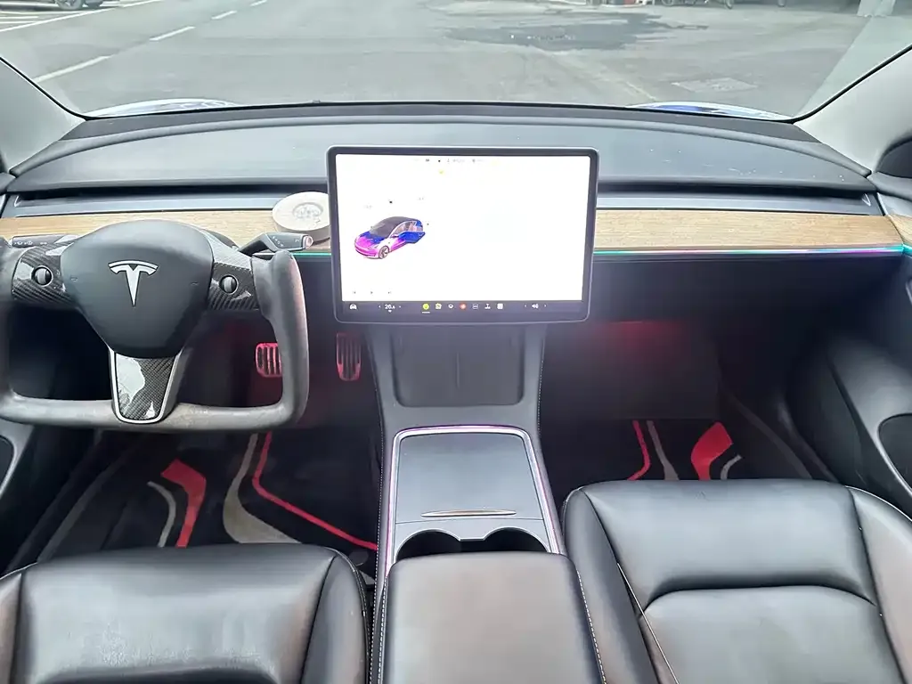 Tesla Model 3 — фото 2