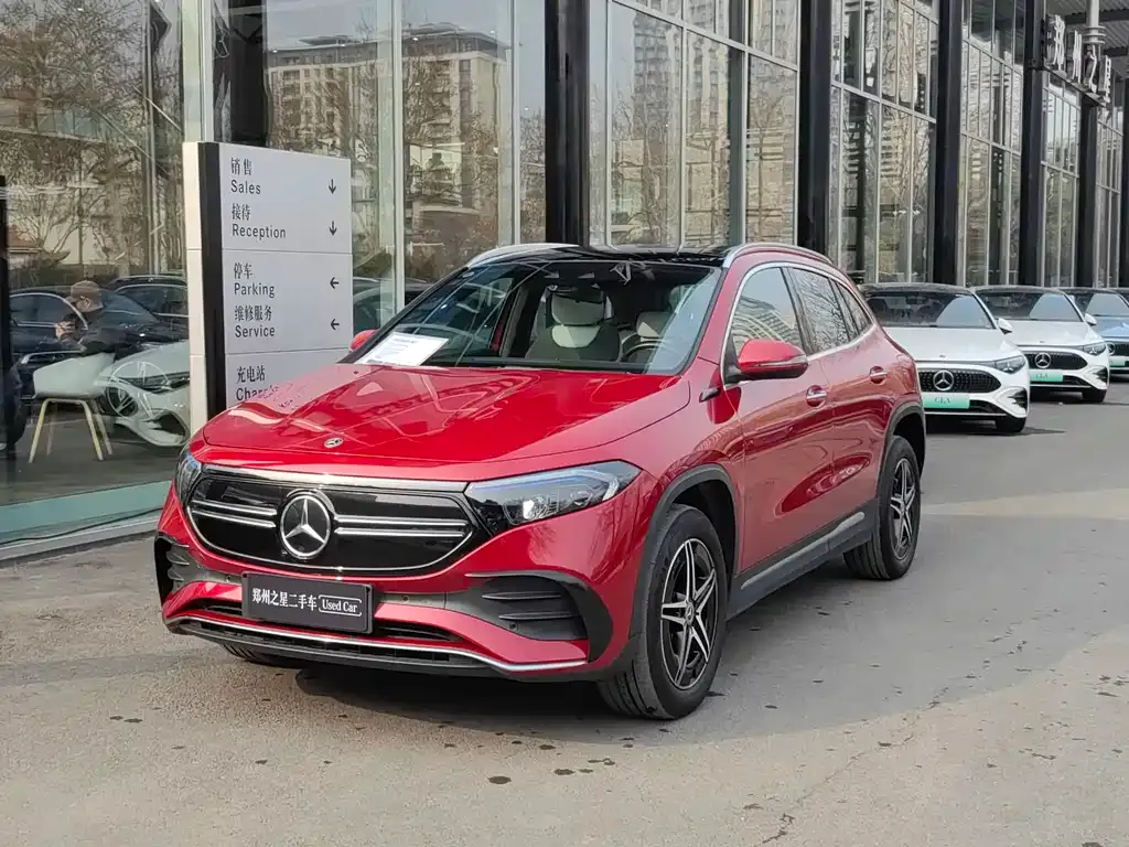 Mercedes-Benz EQA — фото 1