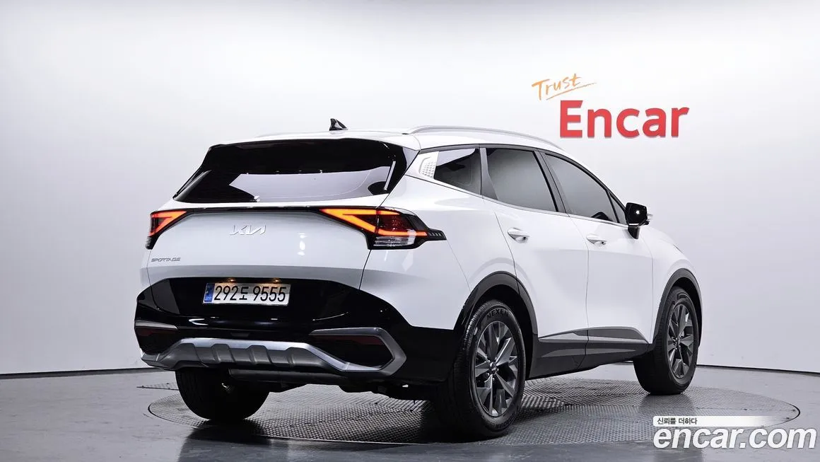 Kia Sportage — фото 9