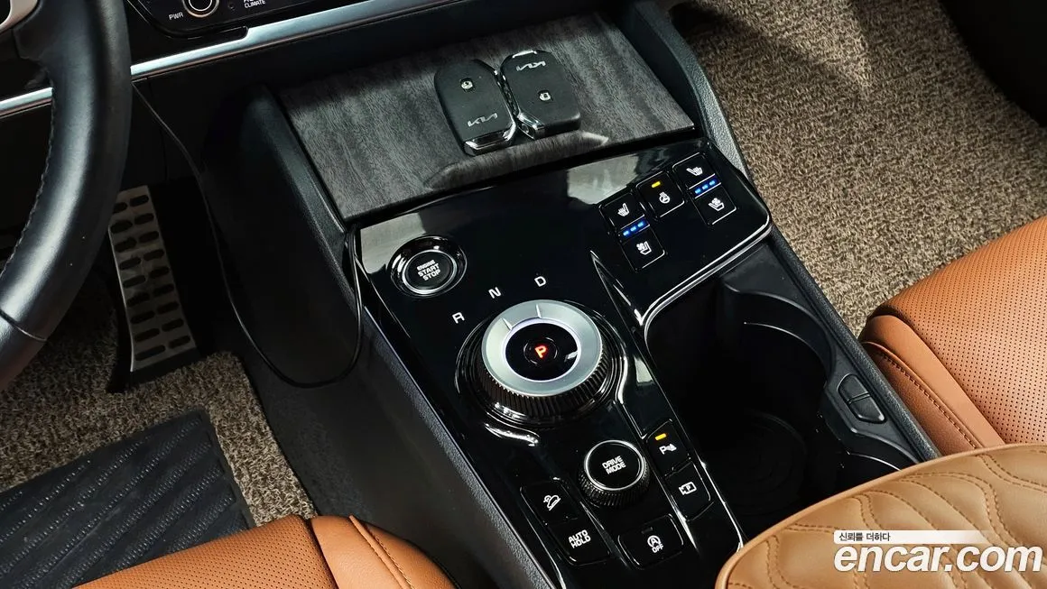 Kia Sportage — фото 10