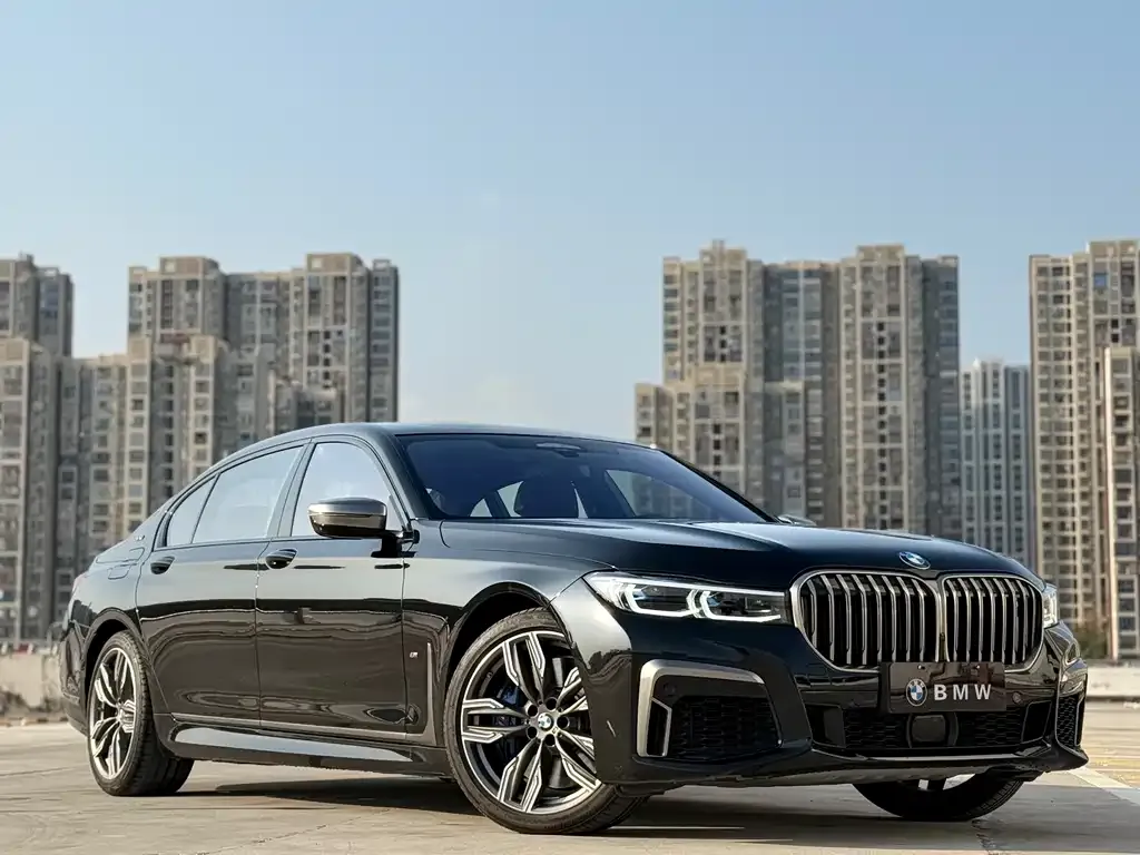 BMW 7 Series — фото 4