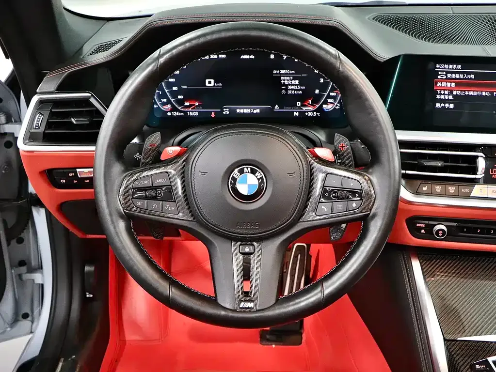 BMW M4 — фото 10