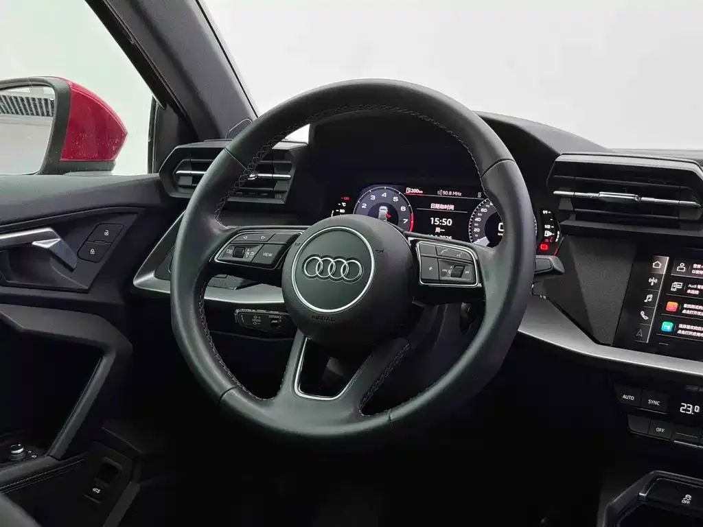 Audi A3 — фото 2
