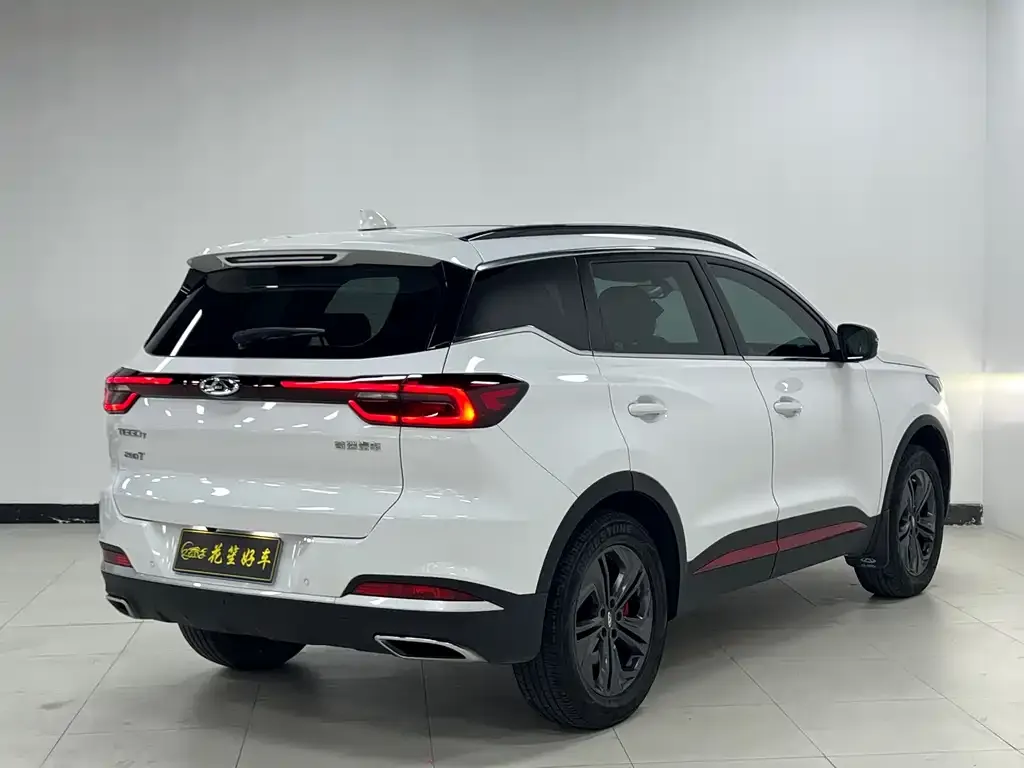 Chery Tiggo 7 — фото 3