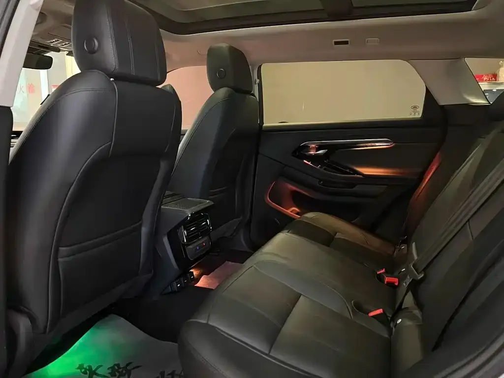 Land Rover Evoque — фото 2