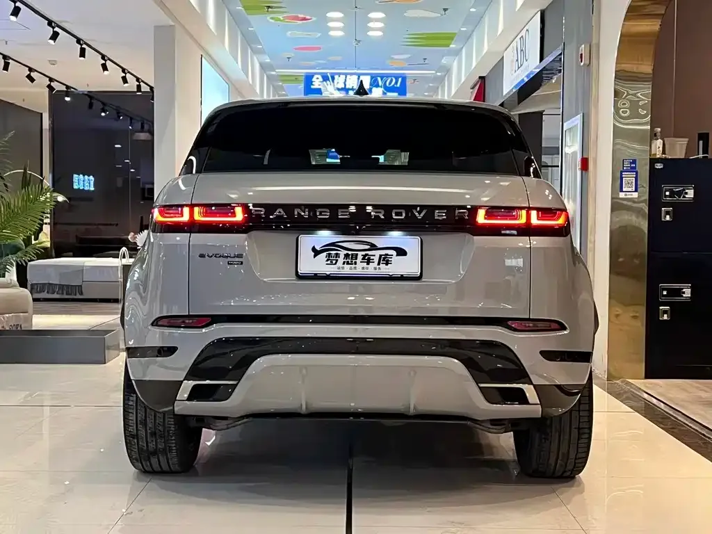 Land Rover Evoque — фото 9