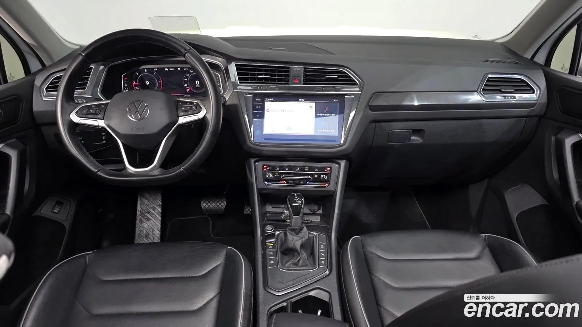 Volkswagen Tiguan — фото 5