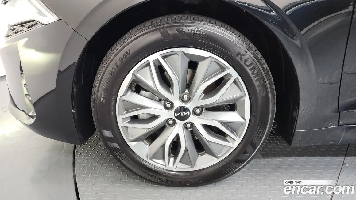 Kia K5 — фото 5