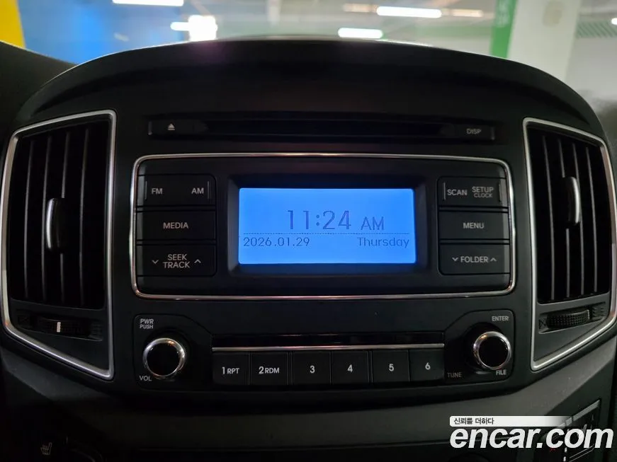 Hyundai Starex — фото 10