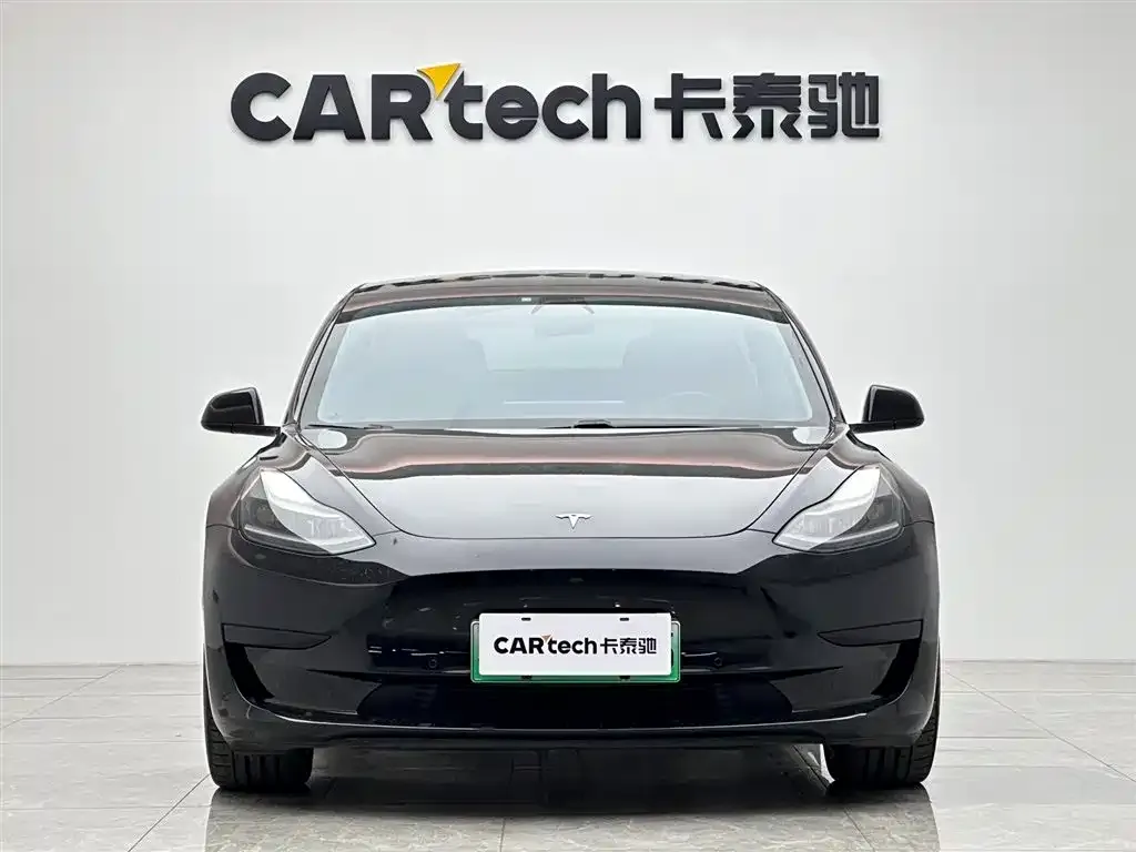 Tesla Model 3 — фото 2