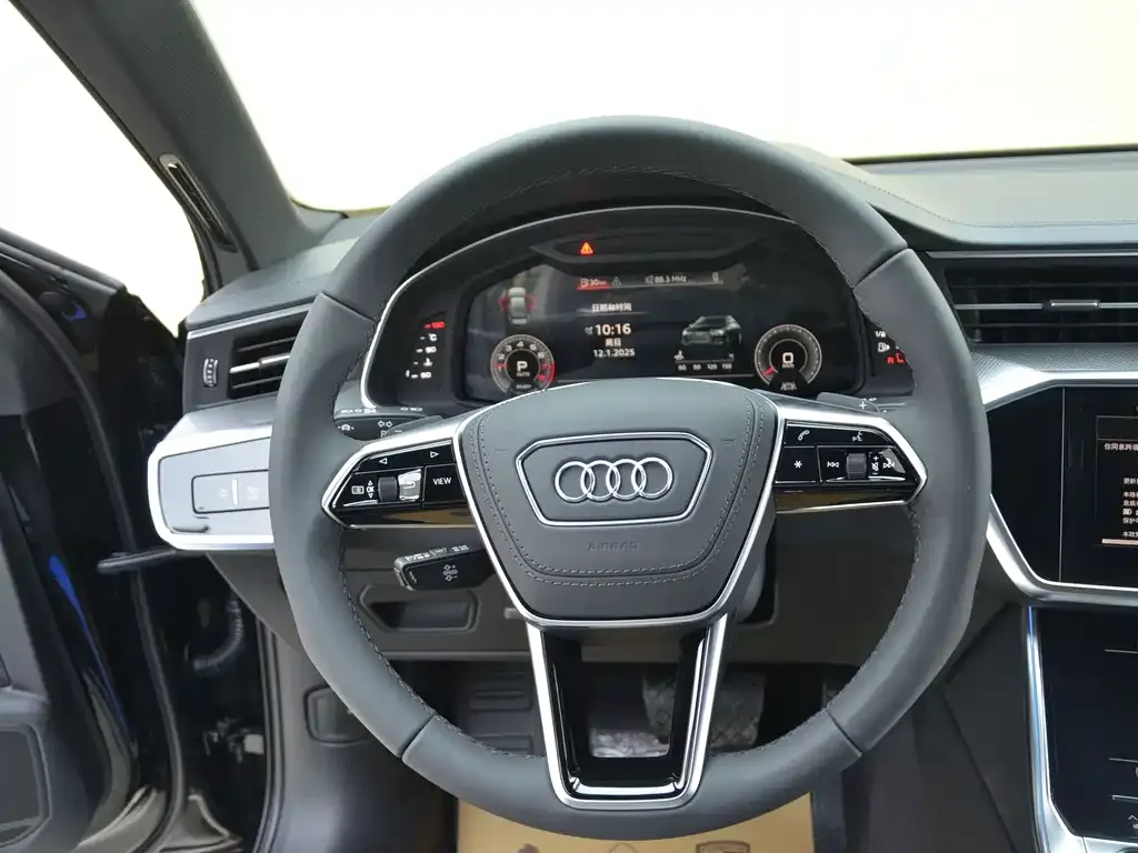Audi A6L — фото 4