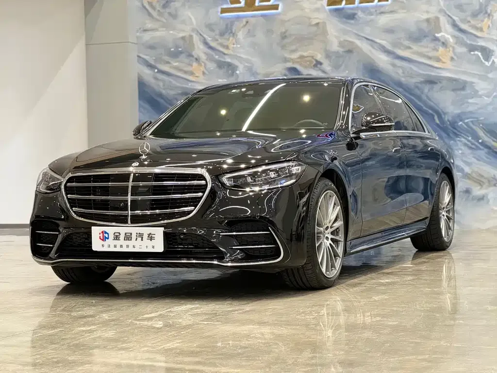 Mercedes-Benz S-Class — фото 1