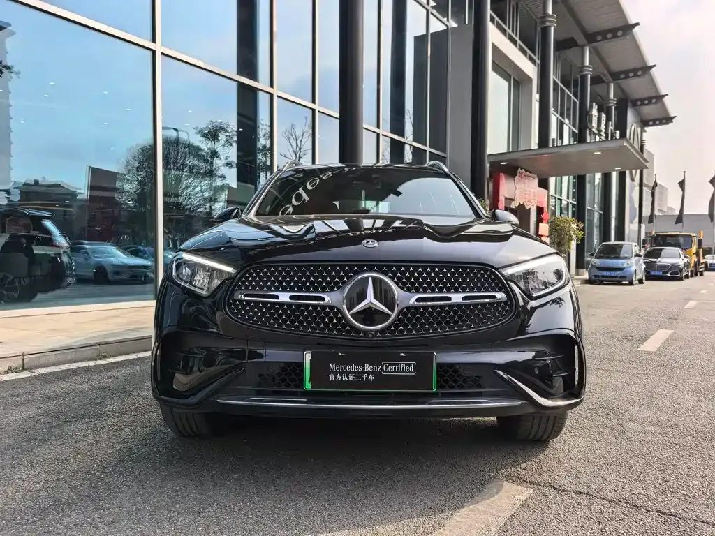 Mercedes-Benz GLC PHEV — фото 9