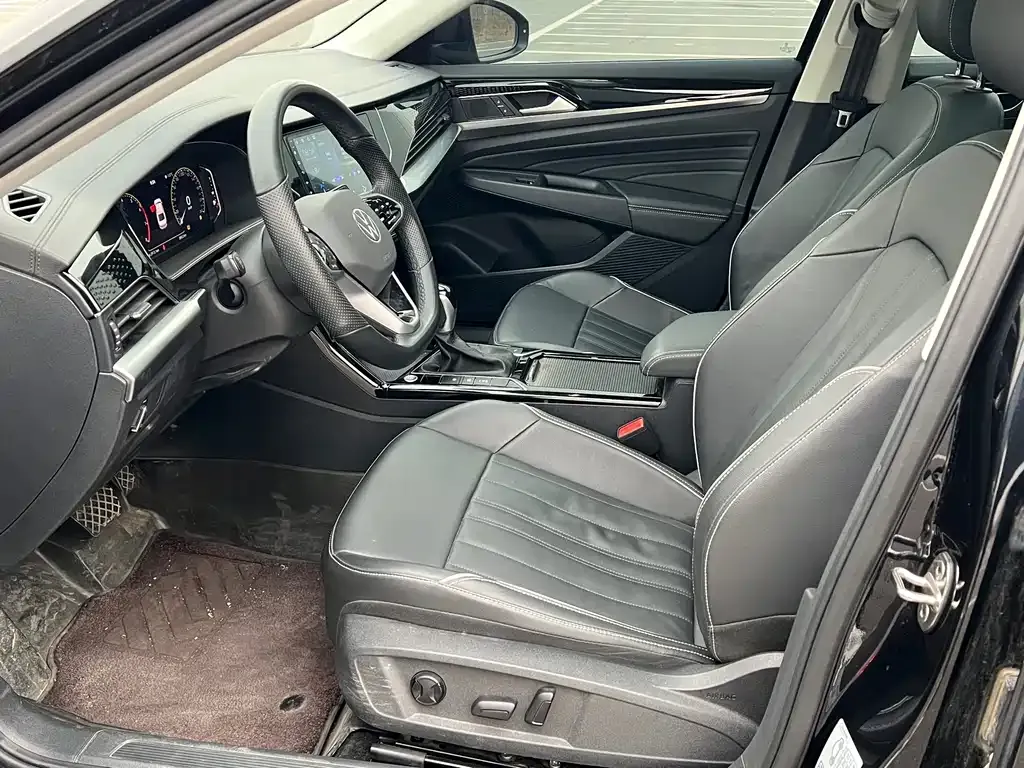 Volkswagen Passat — фото 10