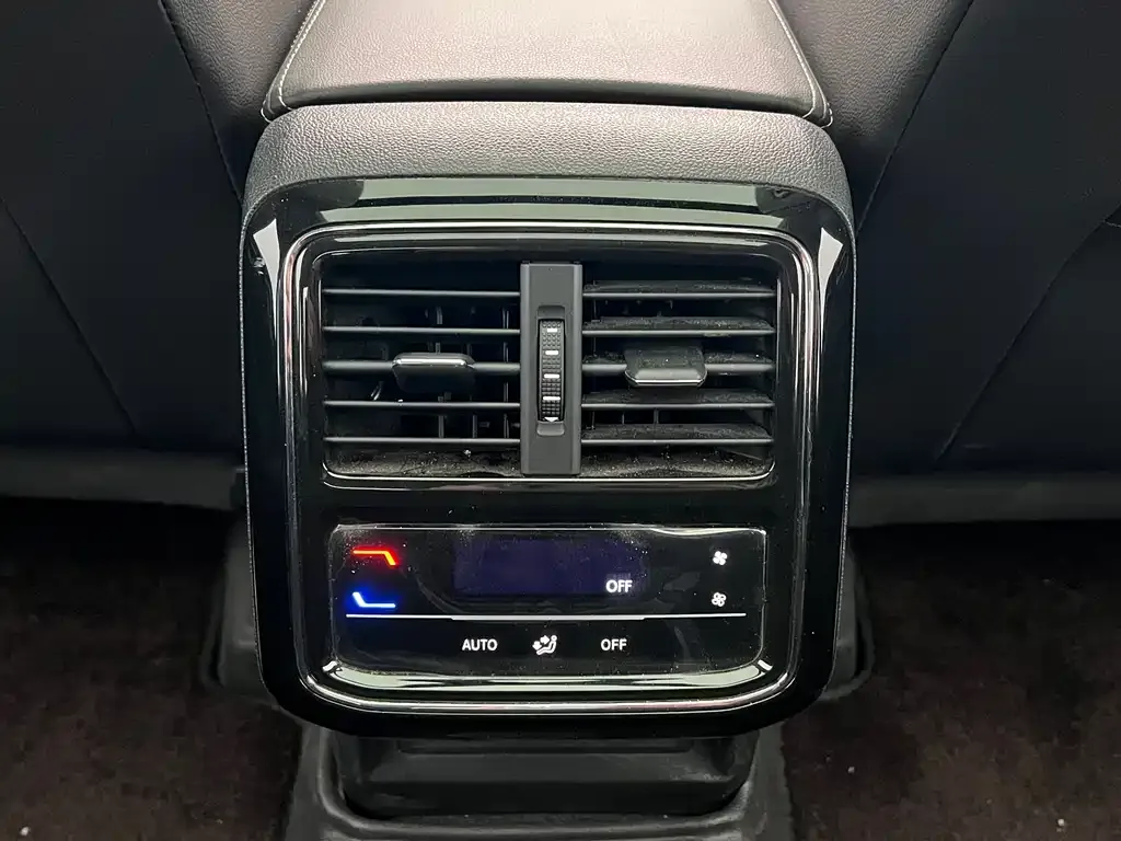 Volkswagen Passat — фото 6