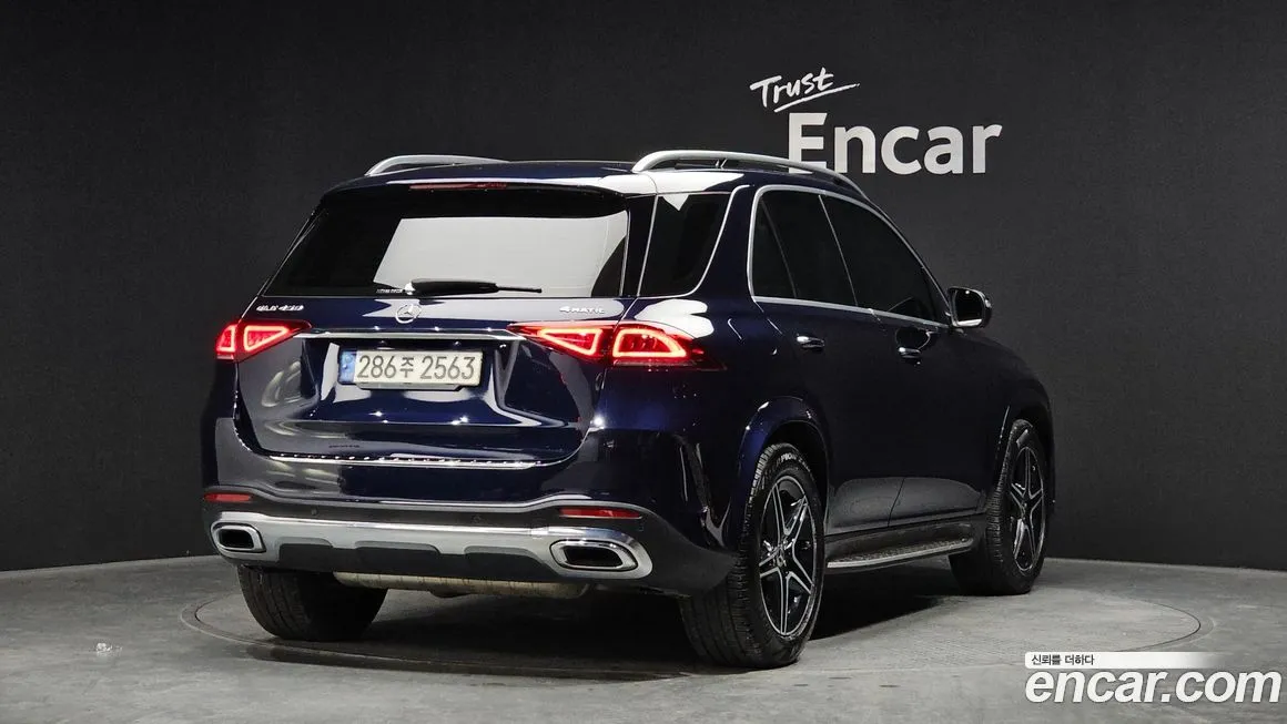 Mercedes-Benz GLE-Class — фото 9