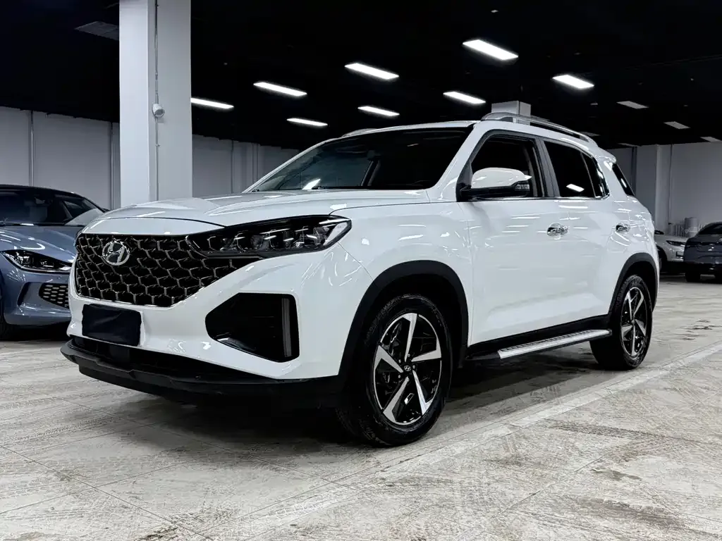 Hyundai ix35 — фото 1