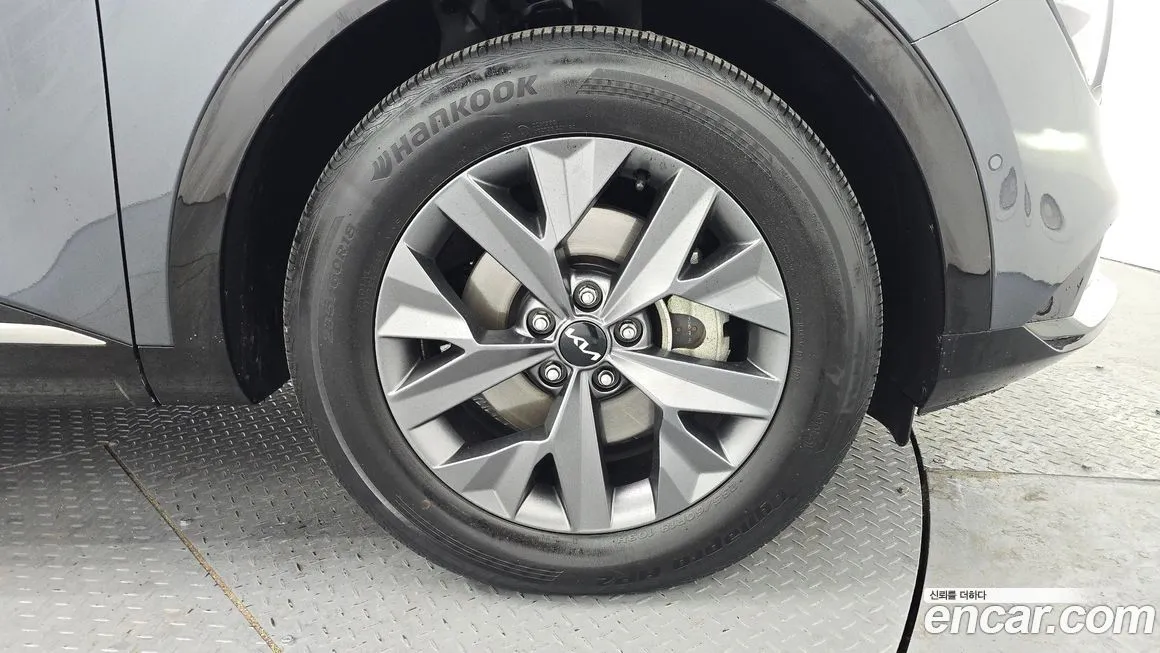 Kia Sportage — фото 10